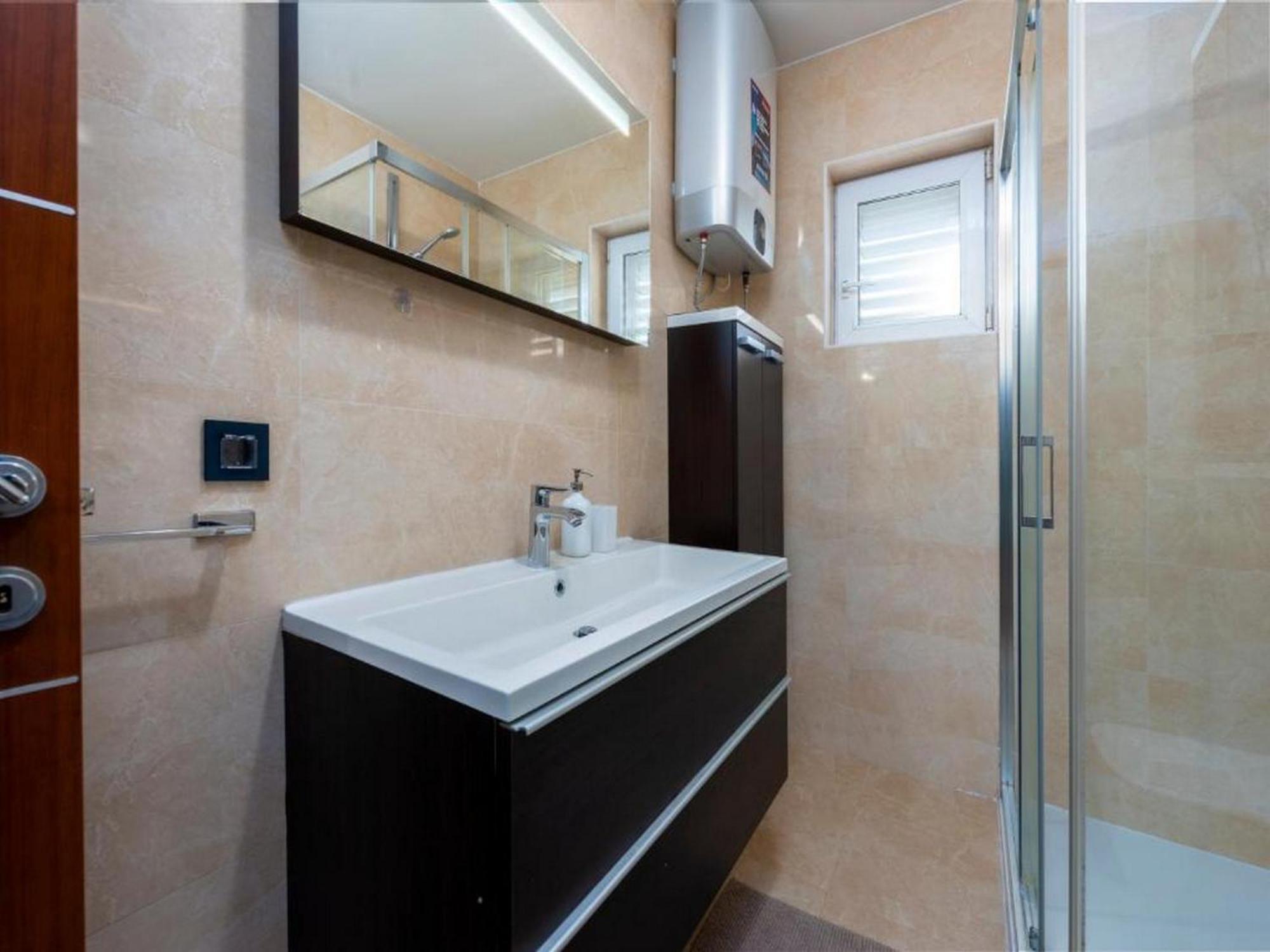Apartments Meri & Karla Dubrovnik Luaran gambar