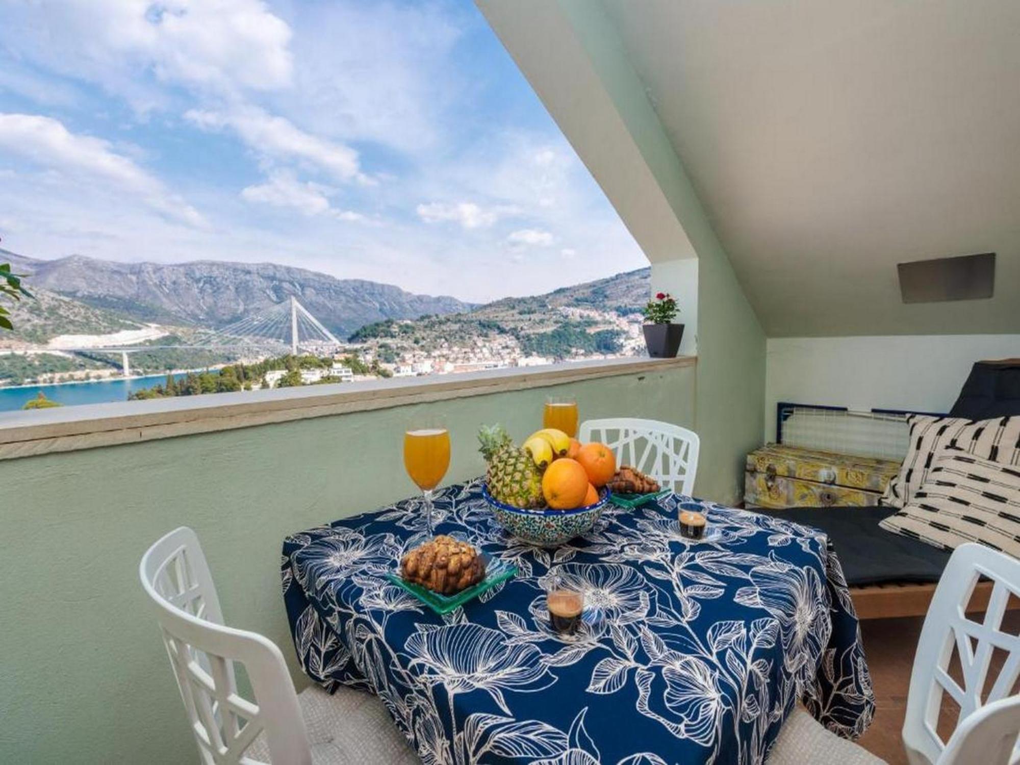 Apartments Meri & Karla Dubrovnik Luaran gambar
